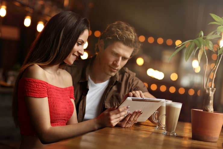 Pick Up Lines for Dating Apps That Actually Work Pick Up Lines for Dating Apps That Actually Work